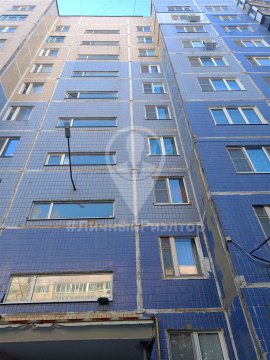 3-к квартира, 6/9 эт., 65м²