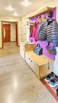 3-к квартира, 8/9 эт., 67м²